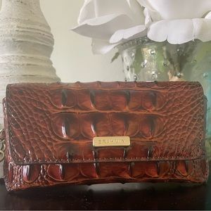Brand New Brahmin Sunglass Case - Gorgeous Pecan Color!